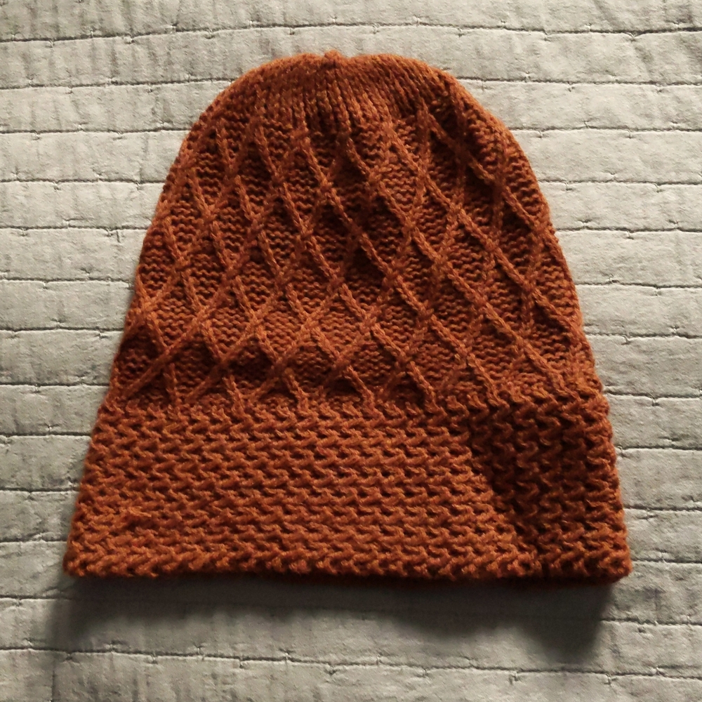 One size Brown Knitted Beanie, used once Bought from Anthropologie